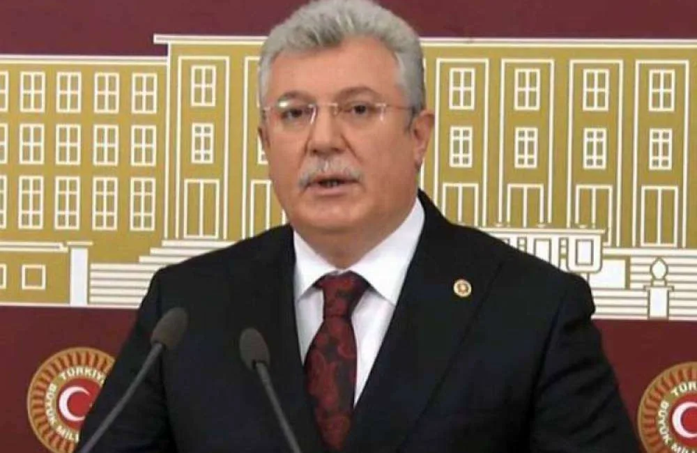 AK Parti Genel Başkanvekili Muhammet Emin Akbaşoğlu, TBMM'de düzenlediği basın