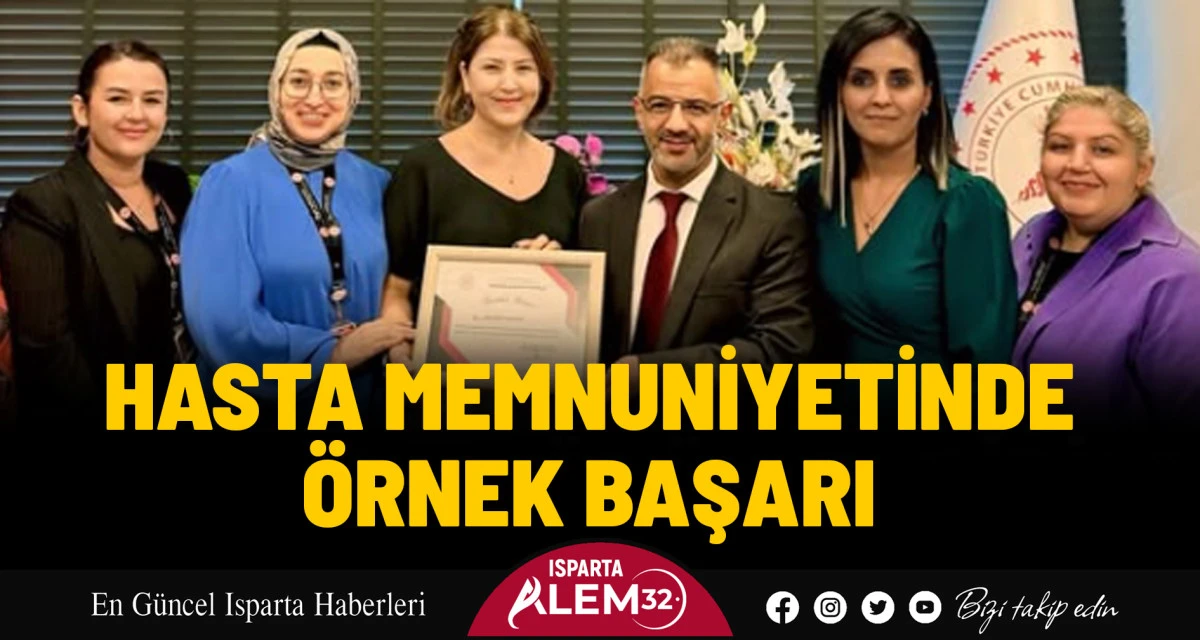 Isparta Şehir Hastanesi’nde görev yapan ebelerden Süreyya Uysal, hasta ve