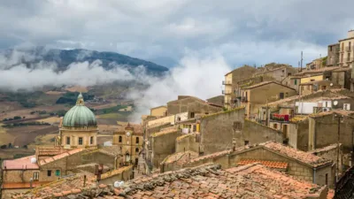 Avrupa’da kırsal bölgelerden büyük şehirlere yönelen göç, pek çok tarihi
