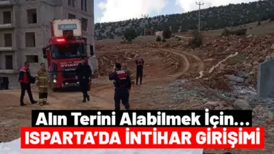 Isparta’nın Yalvaç ilçesinde bir işçi, maaşını alamadığı iddiasıyla kule vince