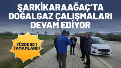 Şarkikaraağaç Belediye Başkanı Ali Göçer, Karayolları Şube Müdürlüğü ekipleriyle birlikte